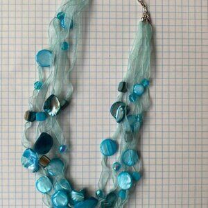 Enchanting Ribbon Necklace, Cache